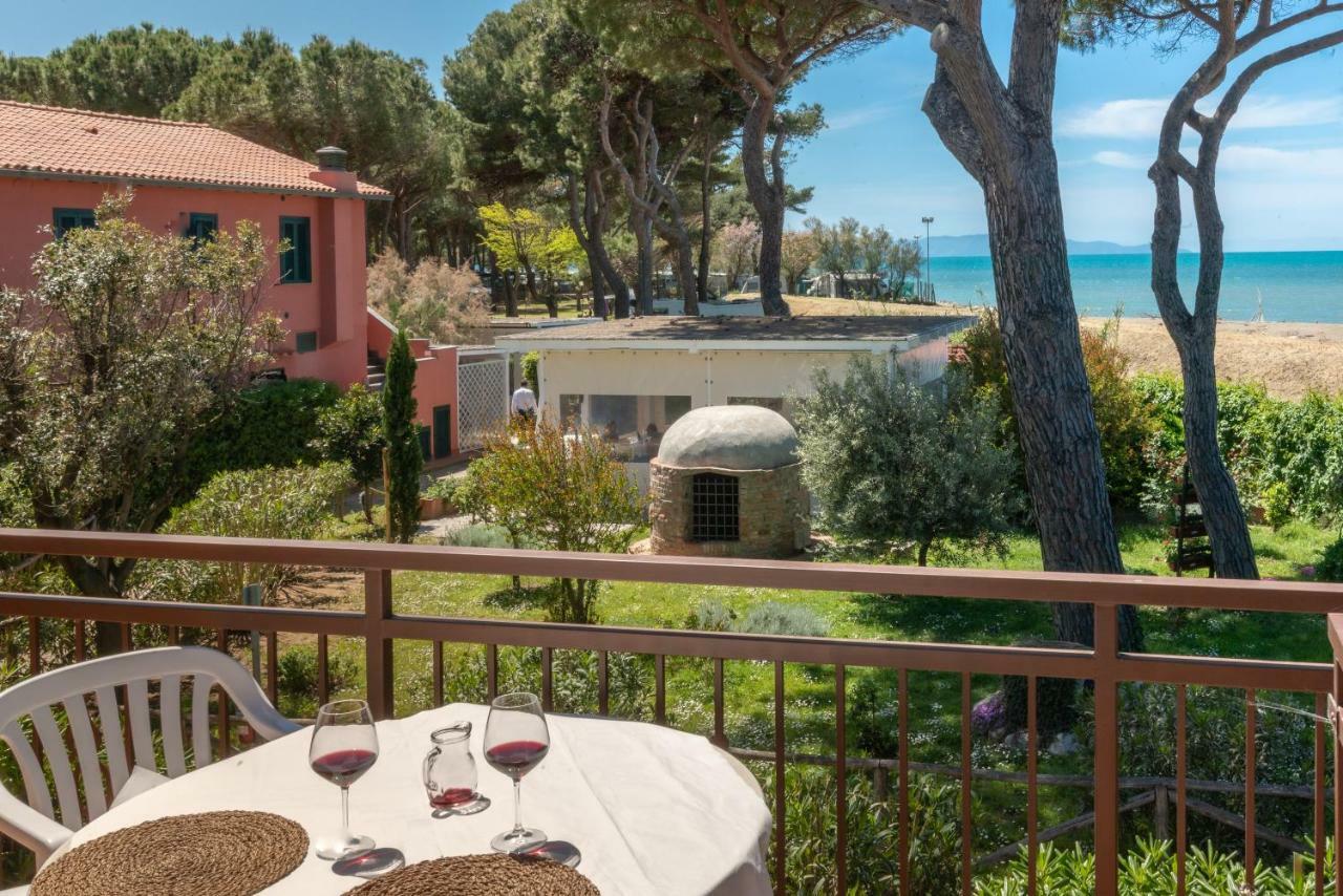 Camping Village Bocche D'Albegna Albinia Esterno foto
