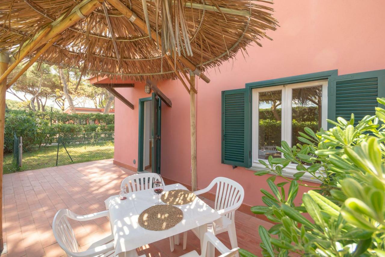 Camping Village Bocche D'Albegna Albinia Esterno foto