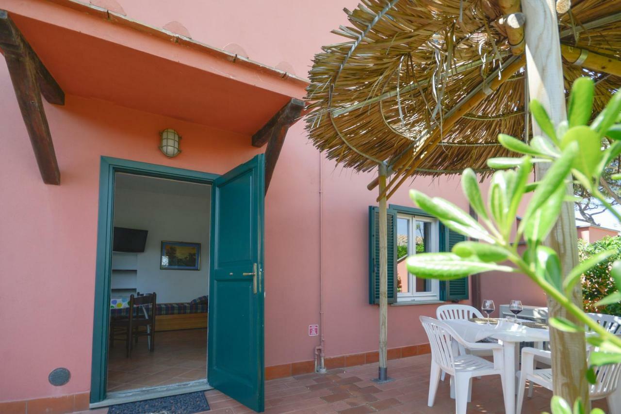 Camping Village Bocche D'Albegna Albinia Esterno foto